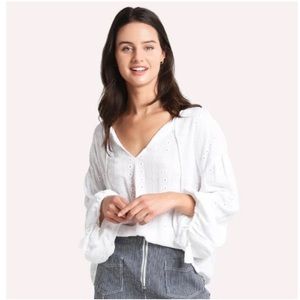 Cupcakes and Cashmere Lapierre Blouse White XS